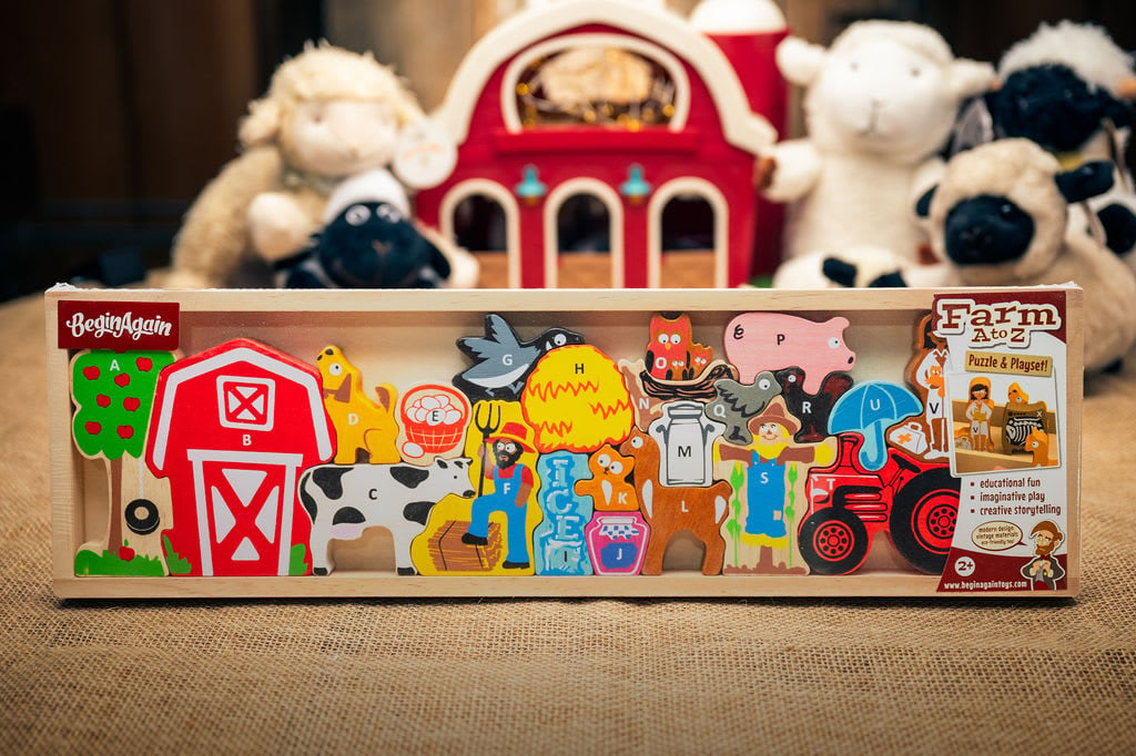 Farm A to Z Puzzle and Playset