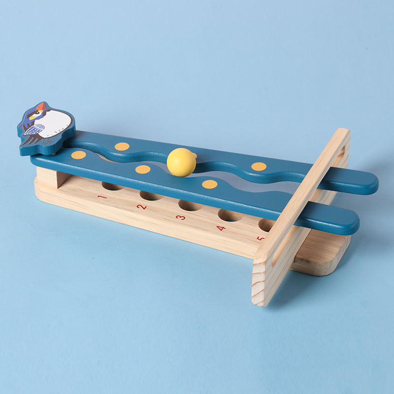 Wooden Climbing Ball Game