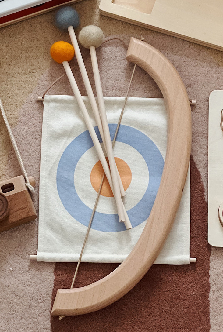 Wooden Bow and Arrow Archery Game